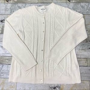 Vintage cable knit sweater cardigan